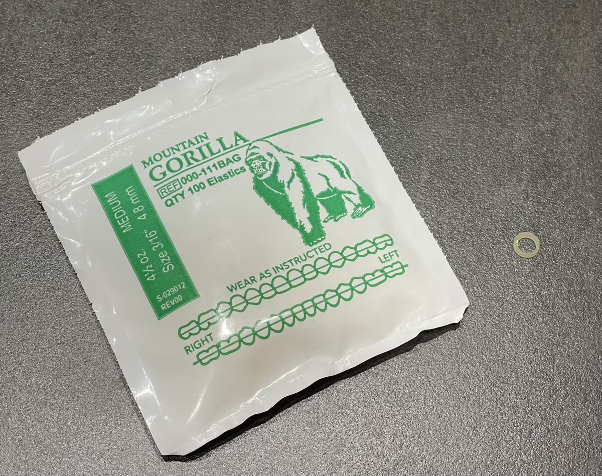 ゴムかけに使用するゴム。